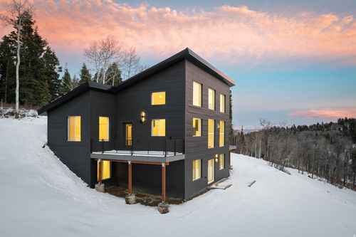 1065 W Beaver Cir, Coalville, UT, 84017-5504 | Card Image