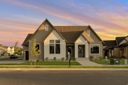 551 W Summerhill Ln, Centerville, UT, 84014-3435 | Card Image