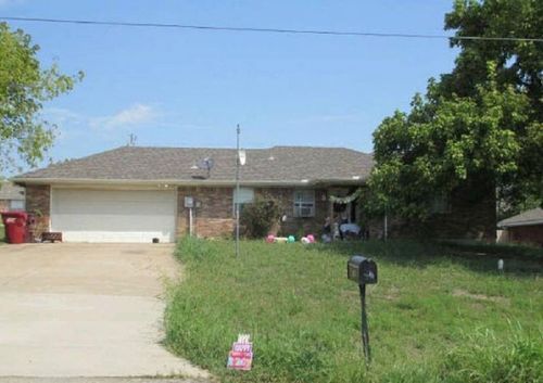 300 Ridgeway Dr, Blue Ridge, TX, 75424-4337 | Card Image