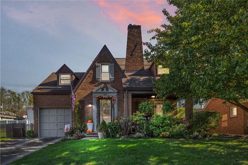 167 Maple Ter, Charleroi, PA, 15022-1116 | Card Image