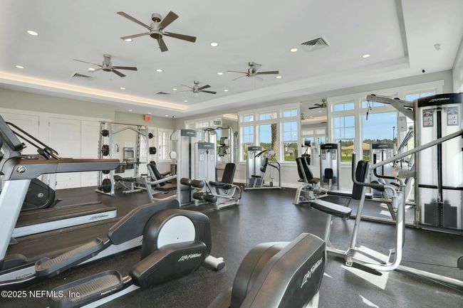 3922 Cloverdale Ct, House other with 3 bedrooms, 2 bathrooms and null parking in MIDDLEBURG FL | Image 45