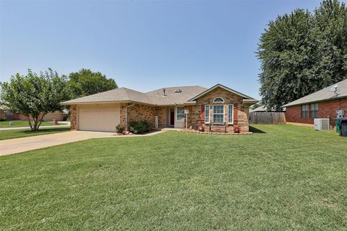 541 Nw 169th St, Edmond, OK, 73012-6705 | Card Image