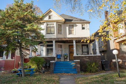 3673 Seyburn St, Detroit, MI, 48214-1045 | Card Image