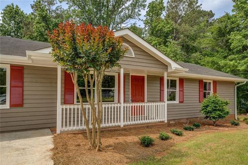 170 Hidden Pines Dr, Covington, GA, 30016-4720 | Card Image
