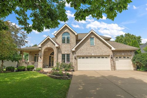 2501 Brookridge Dr, Plainfield, IL, 60586-8460 | Card Image