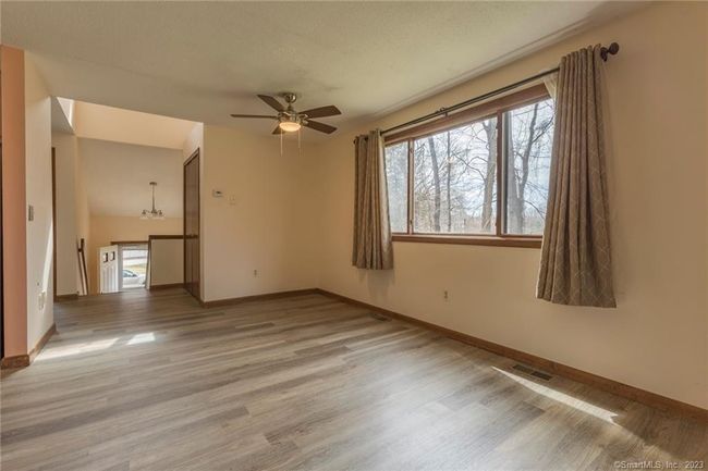 1 - 1 Oak Forest Dr, Condo with 3 bedrooms, 1 bathrooms and 2 parking in Manchester CT | Image 13