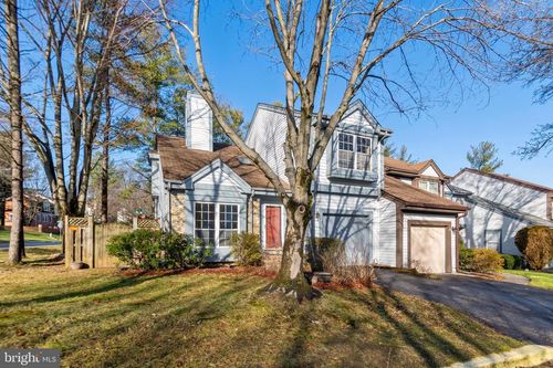 2 Hugo Ct, SILVER SPRING, MD, 20906-5915 | Card Image