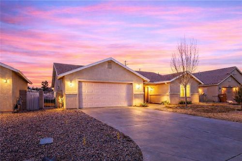 4887 N Famoso Dr, Kingman, AZ, 86409-1644 | Card Image