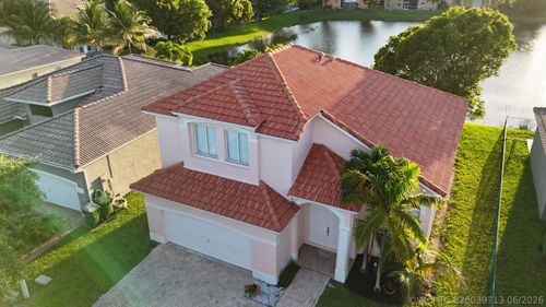 2202 Se 17th Ave, Homestead, FL, 33035-2263 | Card Image