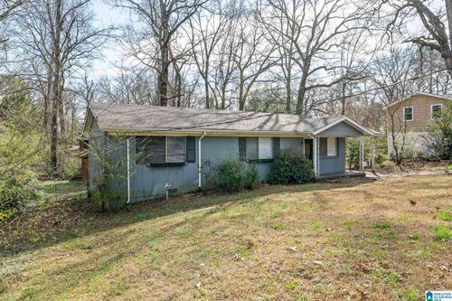 425 14th Ave Nw, Center Point, AL, 35215-6012 | Card Image