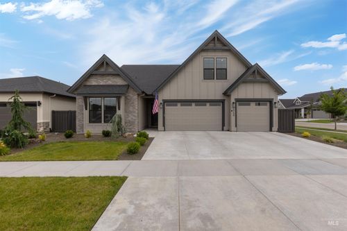 1754 E Adler Hof St, Meridian, ID, 83642-1126 | Card Image