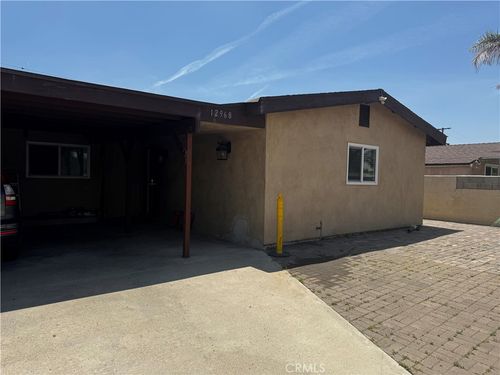 12968 Vaughn St, San Fernando, CA, 91340 | Card Image