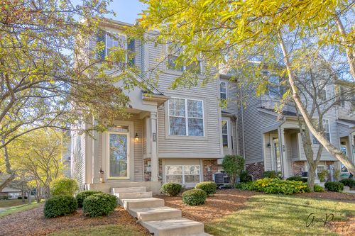 743 Cherry Creek Dr, Grayslake, IL, 60030-3359 | Card Image