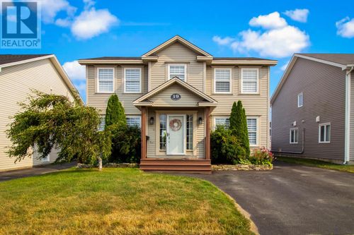 19 Teakwood Dr, St. John's, NL, A1H1A9 | Card Image