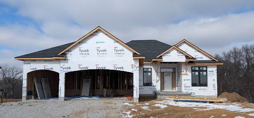 3067 Ridgeview Cir, Coralville, IA, 52241-3056 | Card Image