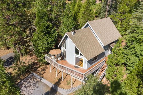 366 Blue Lake Springs Dr, Arnold, CA, 95223-7655 | Card Image