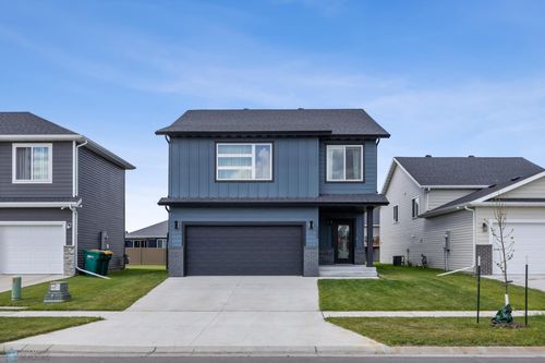 7909 Lost River Rd, Horace, ND, 58047-9722 | Card Image