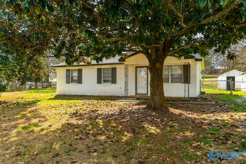 156 Macon Rd, Hazel Green, AL, 35750-9639 | Card Image