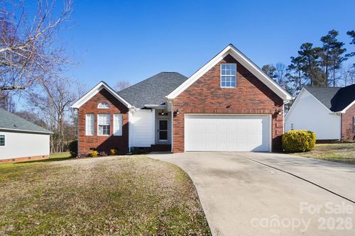 3216 Continental Dr, Monroe, NC, 28110-5207 | Card Image