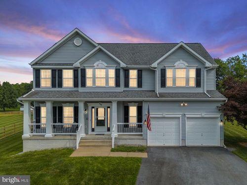 49 General Cobb Ct, HARPERS FERRY, WV, 25425-3071 | Card Image