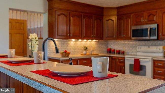 7356 Spring Creek Rd, House other with 3 bedrooms, 2 bathrooms and null parking in BRIDGEWATER VA | Image 17