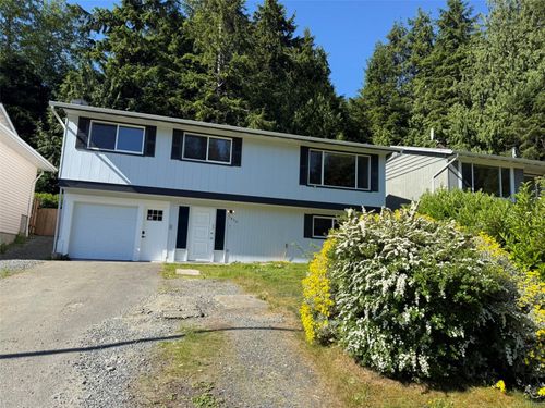 7810 Daphne St, Port Hardy, BC, V0N2P0 | Card Image