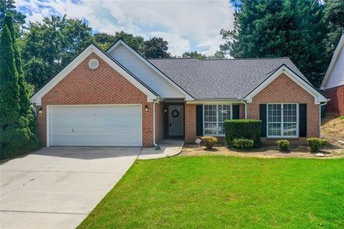 2585 Freemans Walk Dr, Dacula, GA, 30019-1382 | Card Image