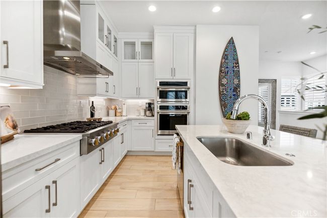 2046 Doheny Pl, Condo with 3 bedrooms, 4 bathrooms and 2 parking in Capistrano Beach CA | Image 10