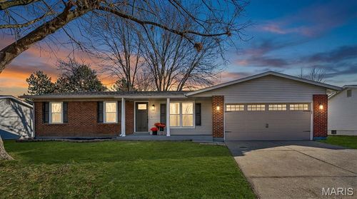 1110 Cypress Dr, O Fallon, MO, 63366-1633 | Card Image