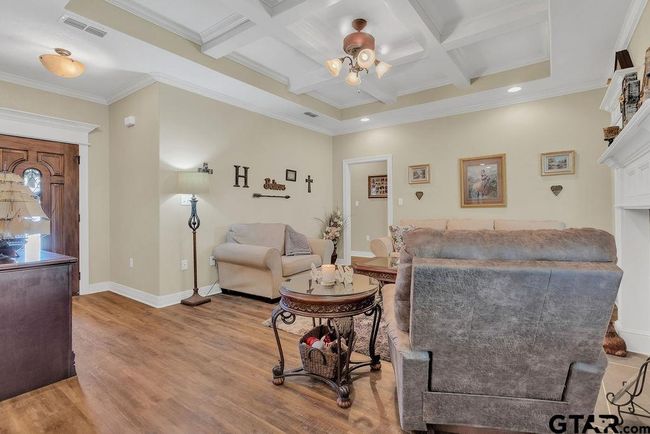 1216 Cobblestone Ct, House other with 3 bedrooms, 2 bathrooms and null parking in Carthage TX | Image 7