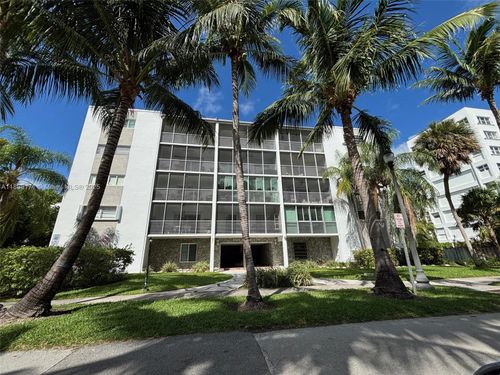 2ae-301 Sunrise Dr, Key Biscayne, FL, 33149-2191 | Card Image