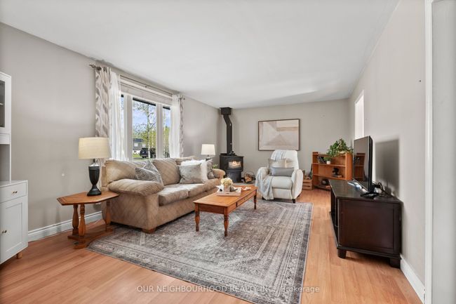 152 Godolphin Rd, House other with 3 bedrooms, 1 bathrooms and 5 parking in Warkworth ON | Image 4