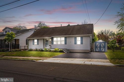 61 Vincent Ave, Mercerville, NJ, 08619-2414 | Card Image