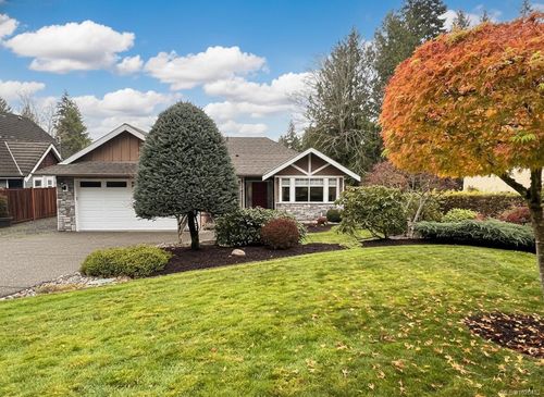 345 Dorset Rd, Qualicum Beach, BC, V9K1H5 | Card Image