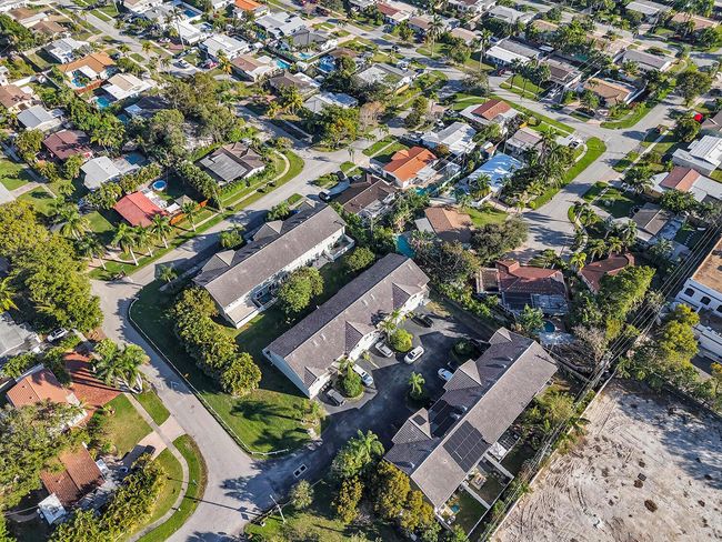 B - 5402 Pointe Villa Dr, Condo with 3 bedrooms, 3 bathrooms and null parking in Lighthouse Point FL | Image 40