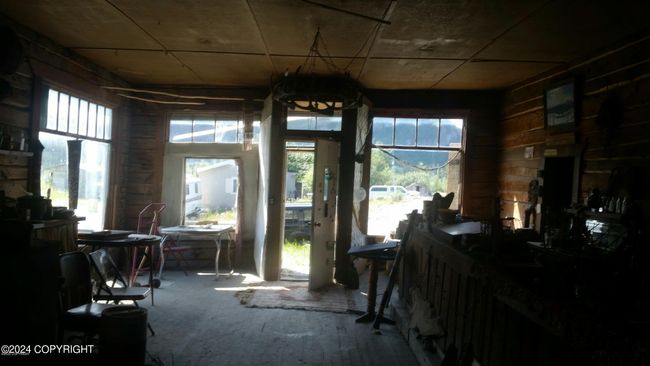 emporium_4 | Image 5