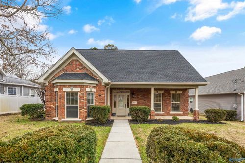 505 Barkley St Sw, Hartselle, AL, 35640-3131 | Card Image