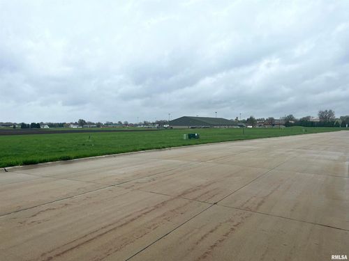 819 Darnall Dr, Geneseo, IL, 61254-1229 | Card Image