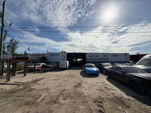 12755 Cairo Ln, Opa Locka, FL, 33054-4649 | Card Image