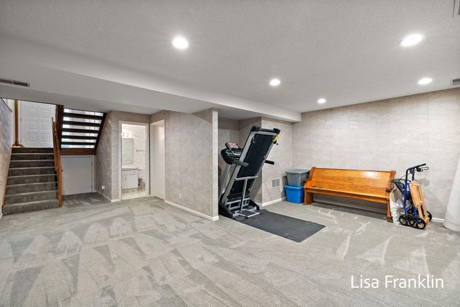 LL rec rm w poss.3rd bdrm | Image 38