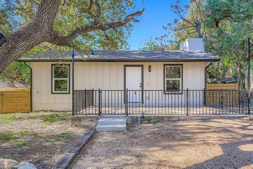 10710 Crestview Dr, Jonestown, TX, 78645-3403 | Card Image