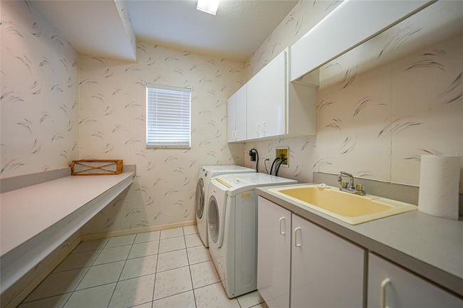 1065 Harbour Glen Pl, House other with 3 bedrooms, 2 bathrooms and null parking in PUNTA GORDA FL | Image 31