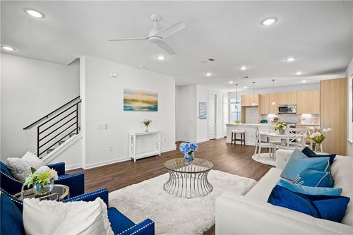 apt-8-2624 Metcalfe Rd, Austin, TX, 78741-5671 | Card Image