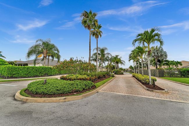 755 Sw River Bend Cir, House other with 4 bedrooms, 3 bathrooms and null parking in Stuart FL | Image 34