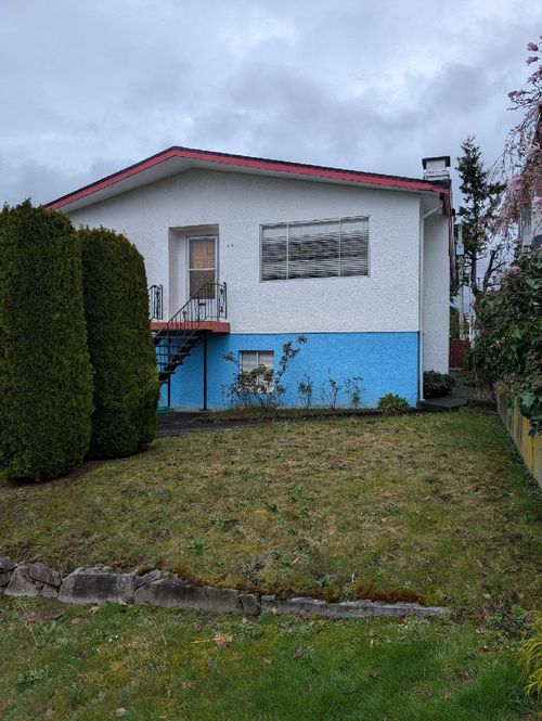 49 Malta Pl, Vancouver, BC, V5M4C4 | Card Image