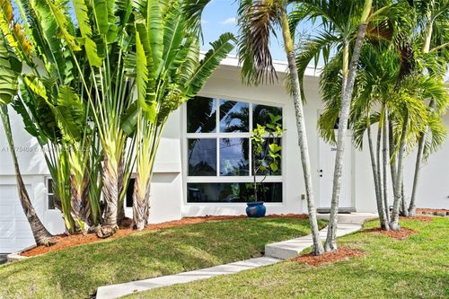 2684 Marathon Ln, Fort Lauderdale, FL, 33312-4614 | Card Image