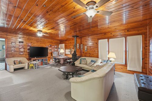 186 Waterview Dr, Whitney, TX, 76692-7504 | Card Image