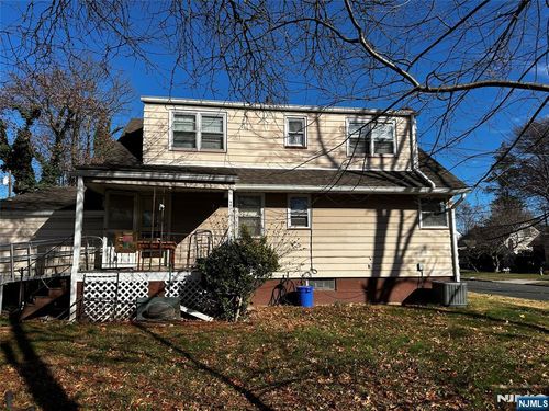 538 Dietz St, Roselle, NJ, 07203-2336 | Card Image