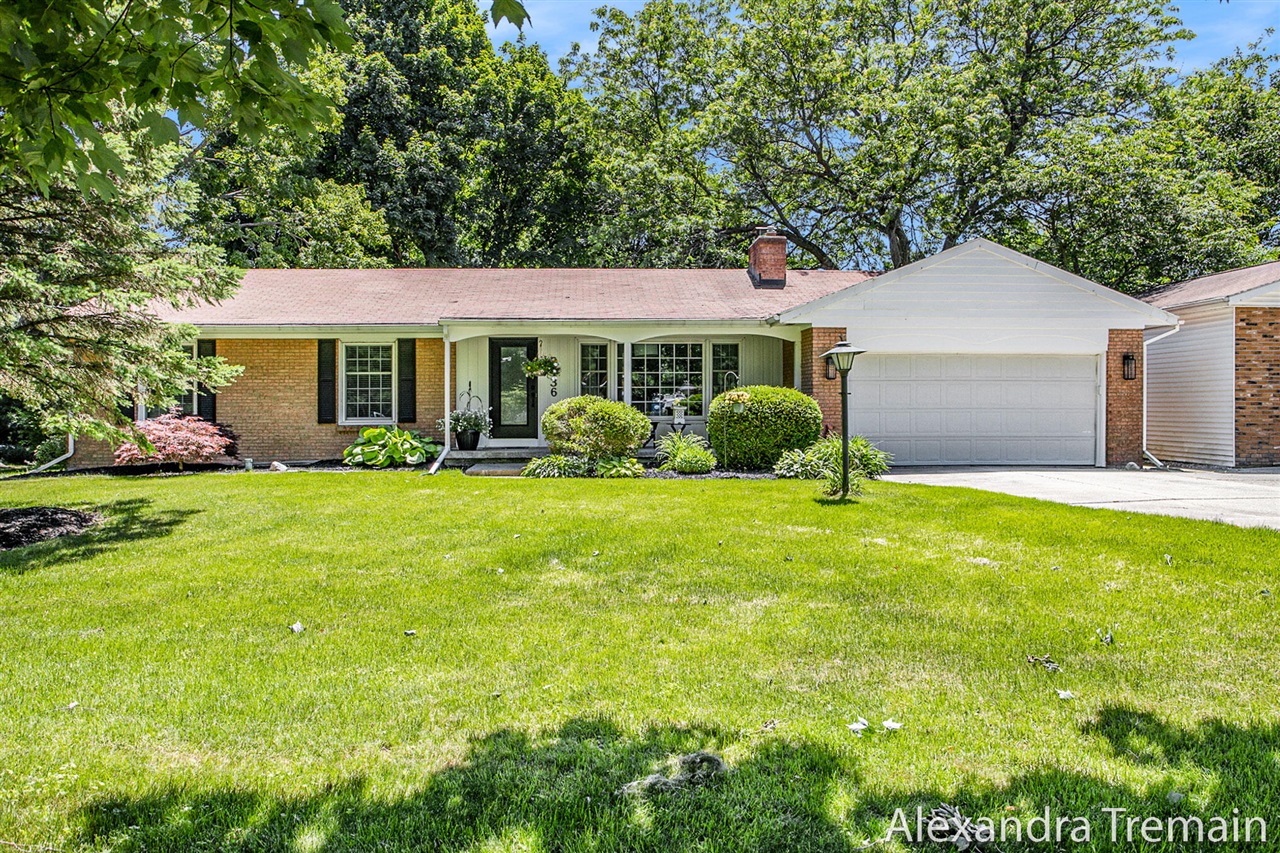 3 Mile Rd, Grand Rapids, MI 49525