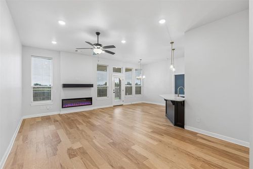 612 Firefork Avenue, Yukon, OK, 73099 | Card Image